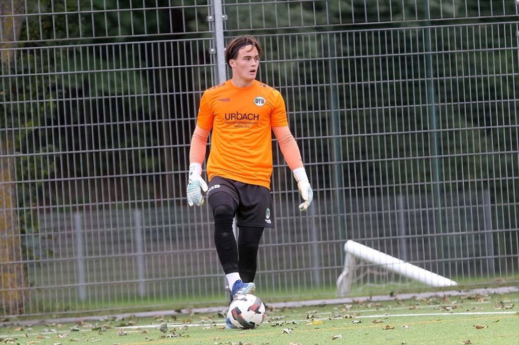 Philipp Diestel (VfB Lübeck) hielt stark in der Schlussphase. © 2025 Ismail Yesilyurt