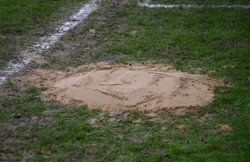 Alles wieder schier. Das Loch ist abgedichtet. © 2025 Olaf Wegerich
