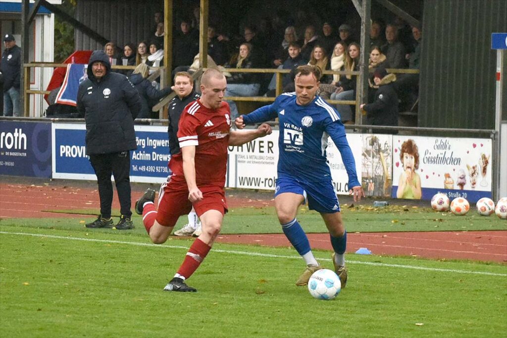 Lasse Reuter (Glückstadt) gegen Mika Jöhnck (Nortorf). © 2025 Olaf Wegerich