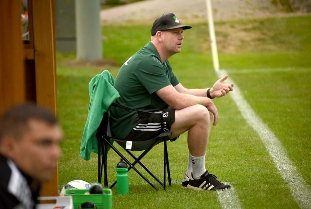 Trainer Eike Schneider und GW Todenbüttel sind wieder in der Spur. © Olaf Wegerich