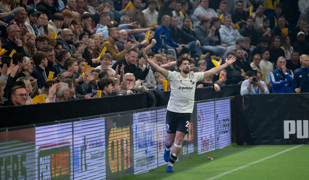 Yusuf Abdelrahman (Heider SV) nach seinem Golden Goal im Auftaktspiel gegen den VfB Lübeck. © 2026 Volker Schlichtingjpg