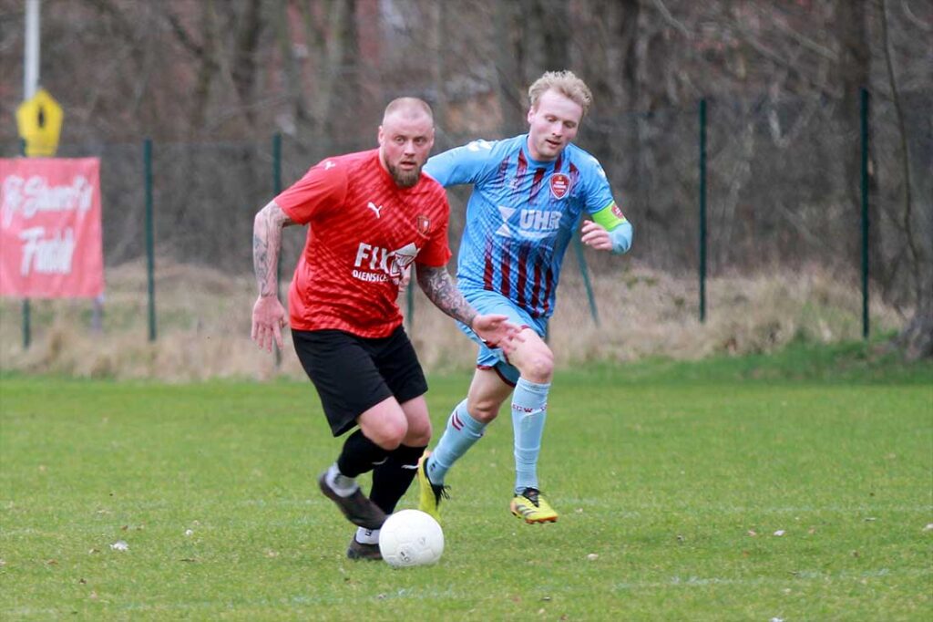 Die Abwehr mit Marek Hopp (Rot-Schwarz Kiel) bekam in Dörpum viel Arbeit. © 2026 Ismail Yesilyurt