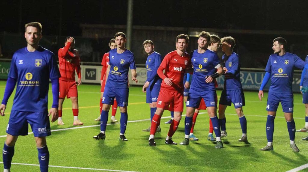 Die Defensive der blaugekleideten Eutiner stand gefestigter als in der Partie bei Kilia Kiel. © 2026 Ismail Yesilyurt