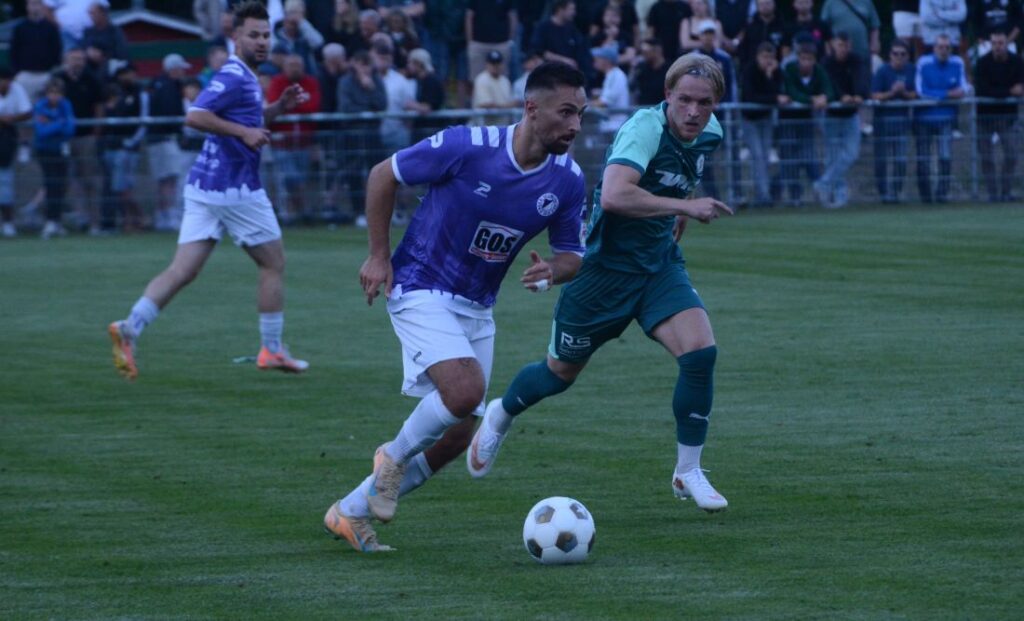 Derbyheld Rafael Krause drehte mit zwei Toren groß auf. © 2026 Olaf Wegerich