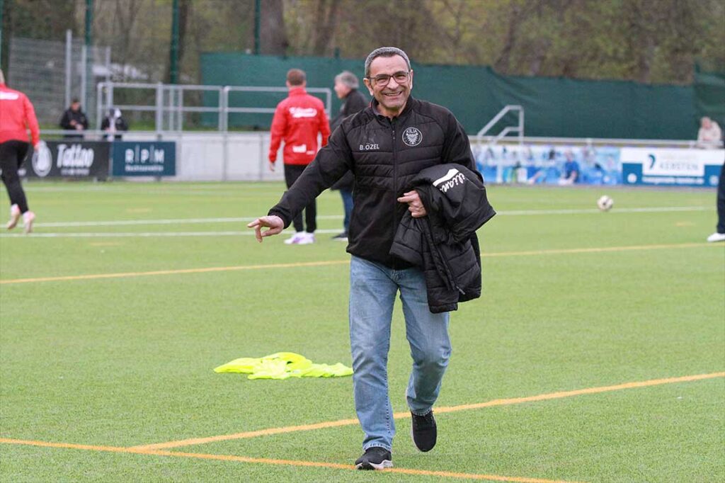 Kilias Fußballobmann und 2. Vorsitzender Berkant Özel. © 2026 Ismail Yesilyurt