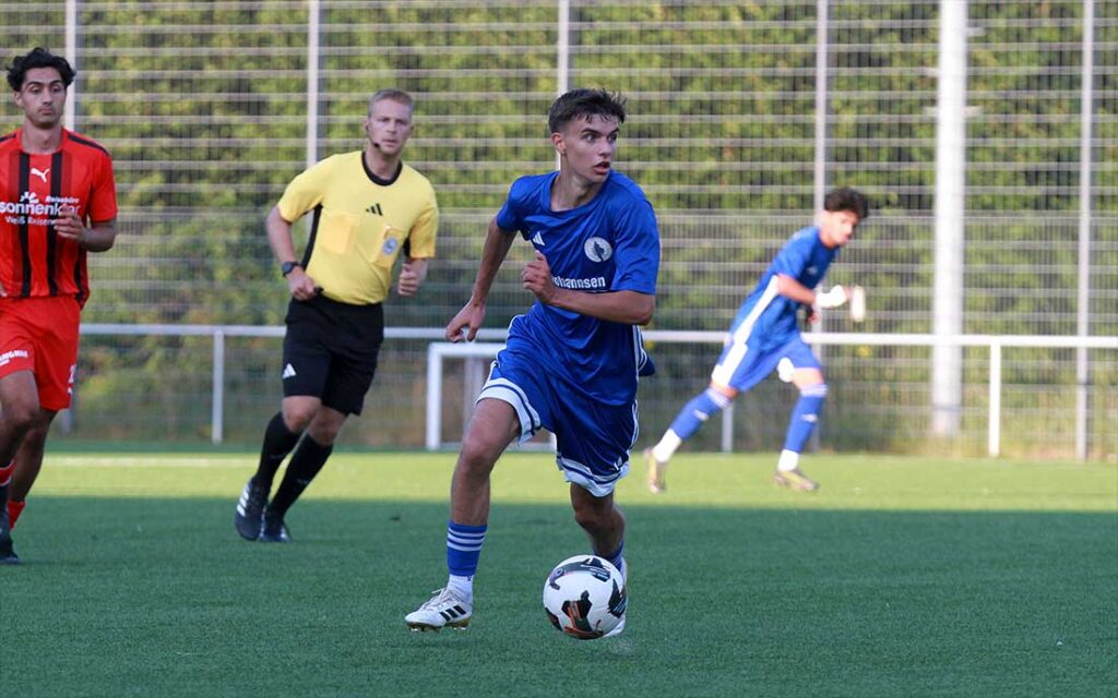 Mika Wölk und de Oldenburger SV fehlte der richtige Blick vor dem eigenen und dem gegnerischen Gehäuse. © 2026 Ismail Yesilyurt