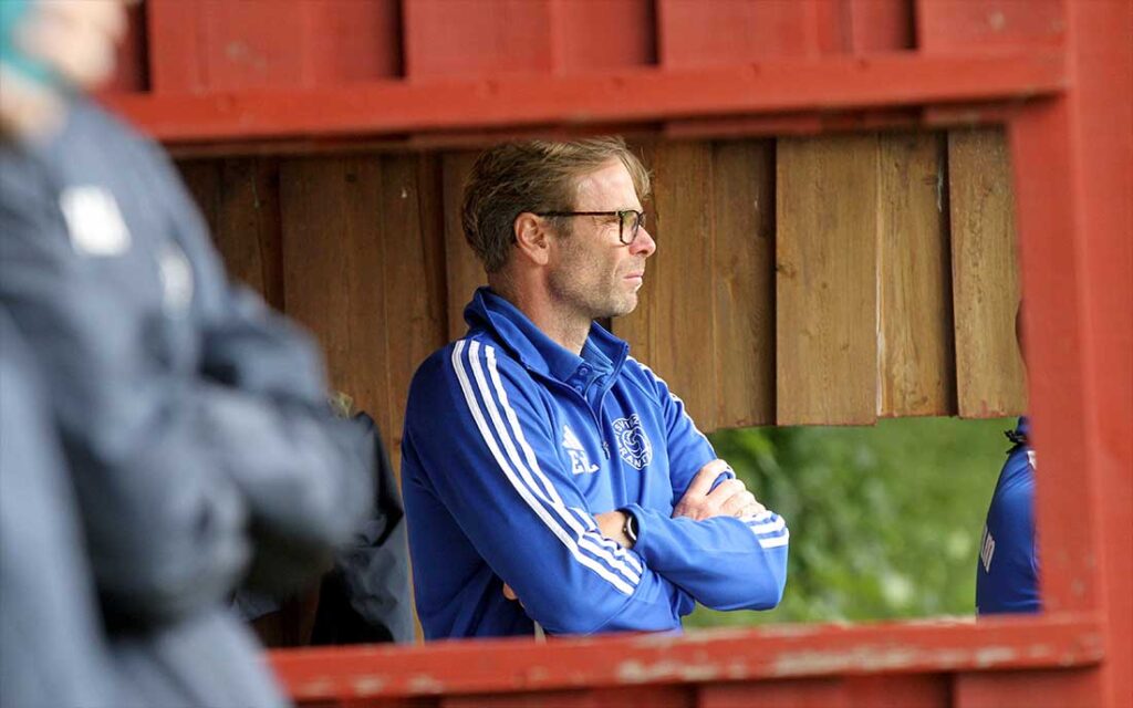 Trainer Erik von Lanken (TSV Rantrum) wird mit seiner langjährigen Erfahrung sicherlich seinem Team den richtigen Weg weisen. © 2026 Ismail Yesilyurt