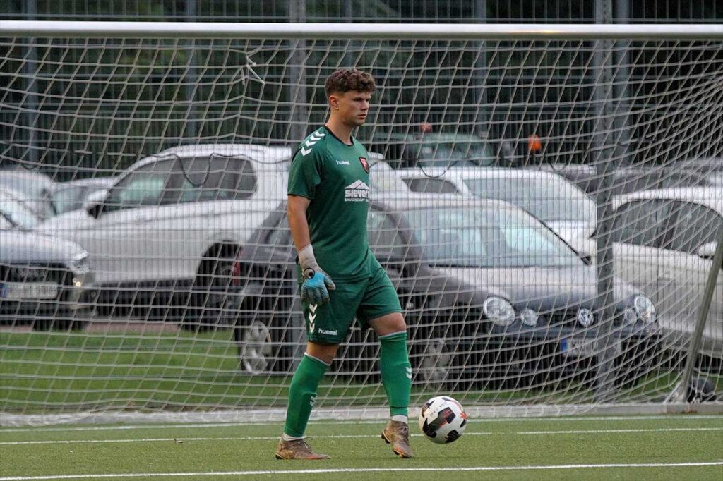 Simon Manthei (TSV Kropp) zeigte ein gutes Spiel und verhinderte einige Treffer. © 2026 Ismail Yesilyurt